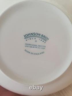 Johnson Brothers Set of 6 Richmond White Cereal Bowls 6 3/8 VERY NICE