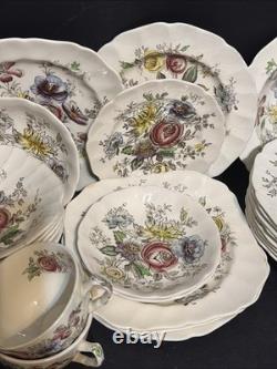 Johnson Brothers Sheraton Dinnerware Lot of 35 pcs (Plates Bowls & Cups) England