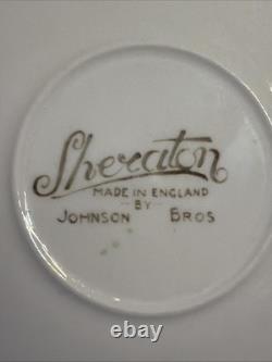 Johnson Brothers Sheraton Dinnerware Lot of 35 pcs (Plates Bowls & Cups) England