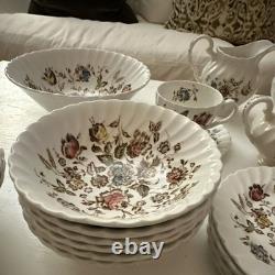 Johnson Brothers Staffordshire Bouquet Ironstone Dinner Set England
