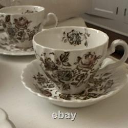Johnson Brothers Staffordshire Bouquet Ironstone Dinner Set England