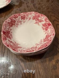 Johnson Brothers Strawberry Fair HUGE Set Made in England 55 pieces Johnson Brothers Strawberry Fair HUGE Set Made in England 55 pieces