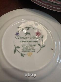 Johnson Brothers Summer Chintz 16-piece Luncheon set for 4 Made In England