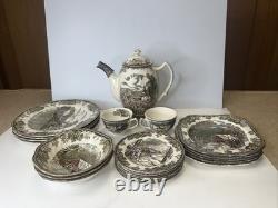 Johnson Brothers The Friendly Village 22 Pc Set Village Green England