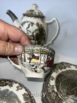 Johnson Brothers The Friendly Village 22 Pc Set Village Green England