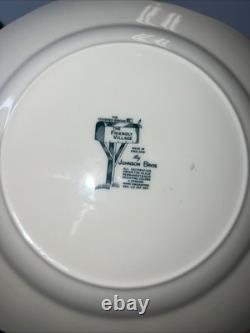 Johnson Brothers The Friendly Village 22 Pc Set Village Green England