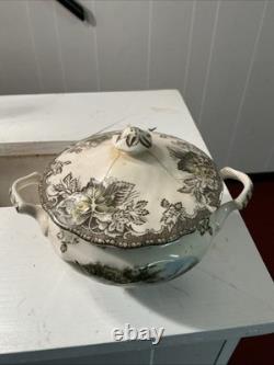 Johnson brothers friendly village Coffee Pot, Sugar Bowl, Creamer And 5 Mugs