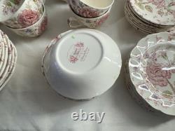 Johnson brothers rose chintz Set Of 58 Pieces
