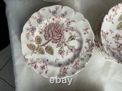 Johnson brothers rose chintz Set Of 58 Pieces