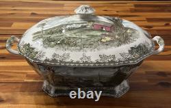 LARGE Johnson Brothers THE FRIENDLY VILLAGE Tureen with Lid 13.25- England, EUC