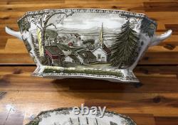 LARGE Johnson Brothers THE FRIENDLY VILLAGE Tureen with Lid 13.25- England, EUC