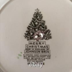 Lot Of 6 Johnson Brothers MERRY CHRISTMAS SQUARE SALAD LUNCHEON PLATES 7 5/8