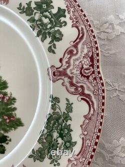Old Britain Castles Green Christmas Tree 4 Dinner Plates Johnson Brothers New