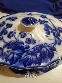 Sale Was 390 Antique Flow Blue Cir 1900 Johnson Bros Eng Kenworth Covered Dish