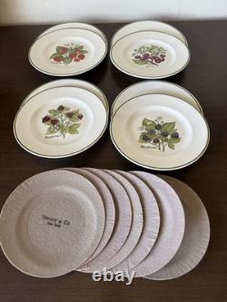 Tiffany & Co Staffordshire 8 Berry Assort Plates by Johnson Brothers (334ME)