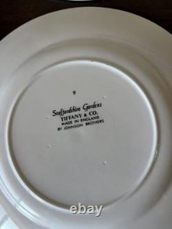 Tiffany & Co Staffordshire 8 Berry Assort Plates by Johnson Brothers (334ME)