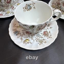 VTG Johnson Bros STAFFORDSHIRE BOUQUET 4, 7 Piece Place Settings 28 Total Pieces