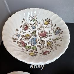 VTG Johnson Bros STAFFORDSHIRE BOUQUET 4, 7 Piece Place Settings 28 Total Pieces