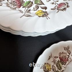 VTG Johnson Bros STAFFORDSHIRE BOUQUET 4, 7 Piece Place Settings 28 Total Pieces