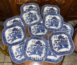 VTG Set of 12 Johnson Brothers Blue Willow Porcelain Square Salad Plates 7 3/4