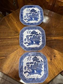 VTG Set of 12 Johnson Brothers Blue Willow Porcelain Square Salad Plates 7 3/4