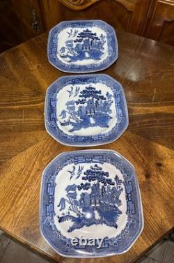 VTG Set of 12 Johnson Brothers Blue Willow Porcelain Square Salad Plates 7 3/4