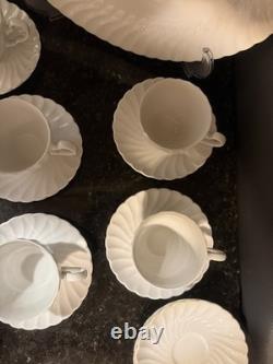 VTG Set of Ironstone Johnson Bros Regency SnowWhite large lot of 20pcs, read