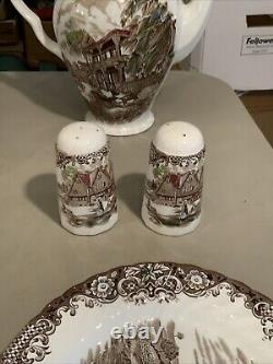 Vintage Antique Johnson Brothers Heritage Hall Set Serving Dishes