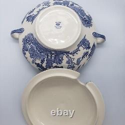 Vintage Johnson Bros Blue Willow 10 Soup Tureen (M)