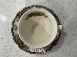 Vintage Johnson Bros England FRIENDLY VILLAGE 20 Piece Dinnerware Set For 4