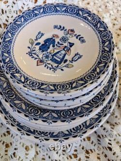 Vintage Johnson Bros Hearts & Flowers Dinnerware, 54 Pieces, Ironstone Dishes
