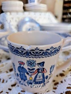 Vintage Johnson Bros Hearts & Flowers Dinnerware, 54 Pieces, Ironstone Dishes