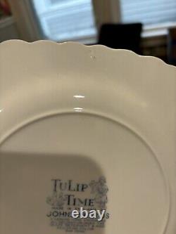 Vintage Johnson Bros Tulip Time Made In England 47 Piece Set