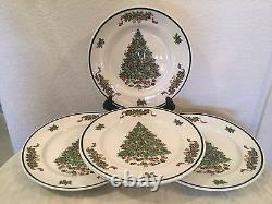 Vintage Johnson Bros Victorian Christmas 5 Dinner Plates. Made In England