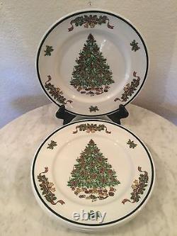 Vintage Johnson Bros Victorian Christmas 5 Dinner Plates. Made In England