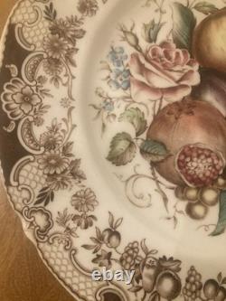Vintage Johnson Bros Windsor Ware 10.5 Harvest Dinner Plate Excellent Condition