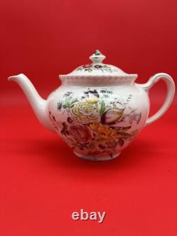 Vintage Johnson Bros Windsor Ware Garden Bouquet Tea SET WithCream & Sugar England Vintage Johnson Bros Windsor Ware Garden Bouquet Tea SET WithCream & Sugar England