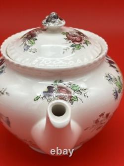 Vintage Johnson Bros Windsor Ware Garden Bouquet Tea SET WithCream & Sugar England Vintage Johnson Bros Windsor Ware Garden Bouquet Tea SET WithCream & Sugar England