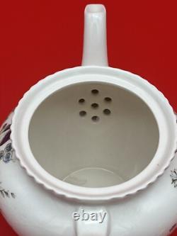 Vintage Johnson Bros Windsor Ware Garden Bouquet Tea SET WithCream & Sugar England Vintage Johnson Bros Windsor Ware Garden Bouquet Tea SET WithCream & Sugar England