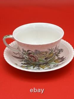 Vintage Johnson Bros Windsor Ware Garden Bouquet Tea SET WithCream & Sugar England Vintage Johnson Bros Windsor Ware Garden Bouquet Tea SET WithCream & Sugar England