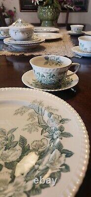 Vintage Johnson Bros Windsor Ware Green Apple Blossom 22 Piece Dinnerware Set