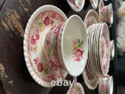Vintage Johnson Brothers Dorchester China- Tea Cups and Saucers/Plates