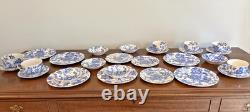 Vintage Johnson Brothers English Chippendale Blue 27 PC Set