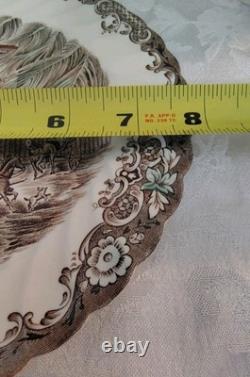 Vintage Johnson Brothers Heritage Hall pattern (6) 5 Piece Settings/4 Serving