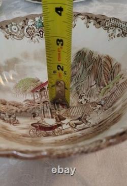 Vintage Johnson Brothers Heritage Hall pattern (6) 5 Piece Settings/4 Serving