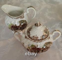 Vintage Johnson Brothers Heritage Hall pattern (6) 5 Piece Settings/4 Serving