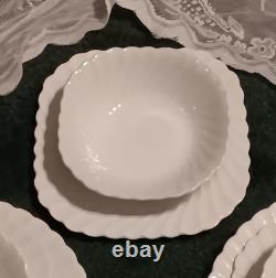 Vintage Set Of 33 Ironstone Johnson Bros Regency Snow White Dinnerware BIG LOT