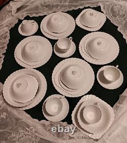 Vintage Set Of 33 Ironstone Johnson Bros Regency Snow White Dinnerware BIG LOT