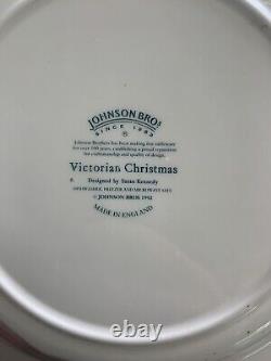 Vintage johnson brothers Victorian Christmas 36-piece Mint