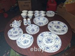Vtg 46 Pc Johnson Brothers Blue Indies Service Set, 8 5 Pc Place Settings
